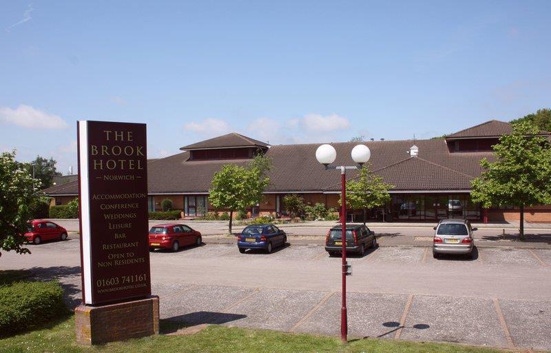 Best Western Brook Hotel NWI Esterno foto