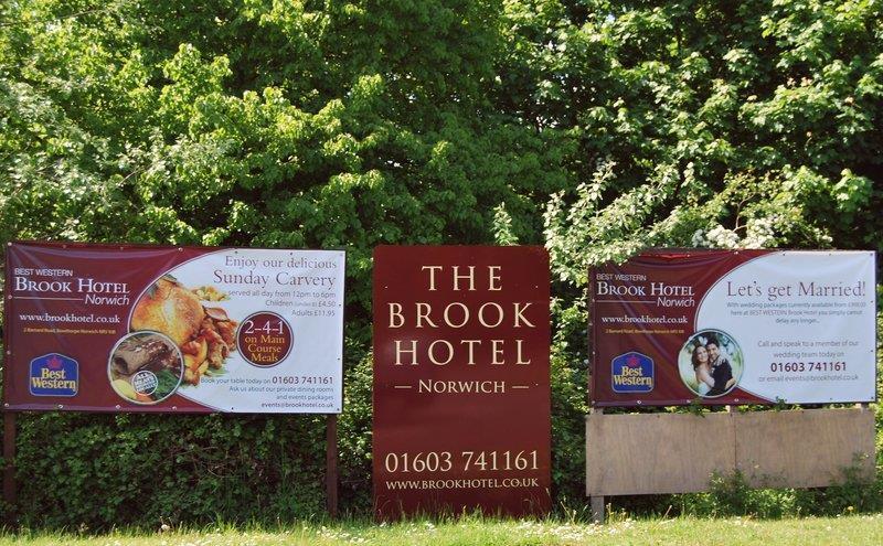 Best Western Brook Hotel NWI Esterno foto